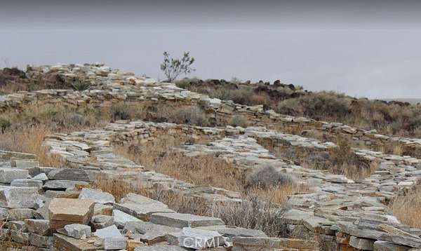 4.72 Acres of Land for Sale in Yucca Valley, California