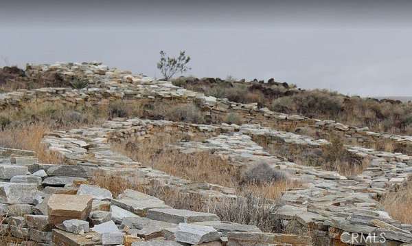 4.72 Acres of Land for Sale in Yucca Valley, California