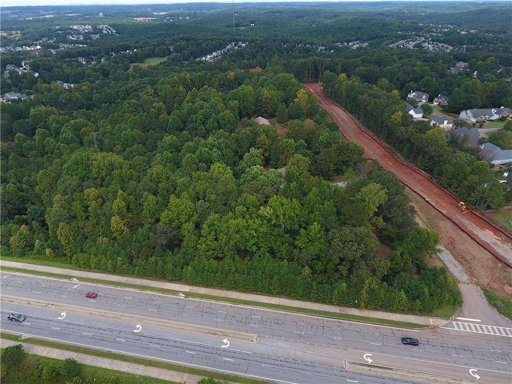 17.7 Acres of Improved Mixed-Use Land for Sale in Hoschton, Georgia