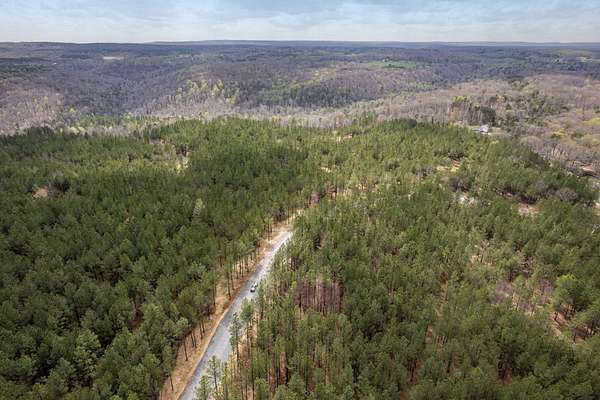 5 Acres of Residential Land for Sale in Soddy-Daisy, Tennessee