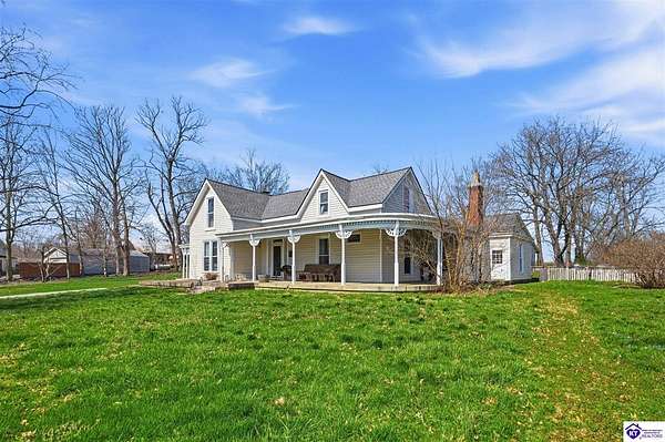 4.56 Acres of Land with Home for Sale in Fairfield, Kentucky