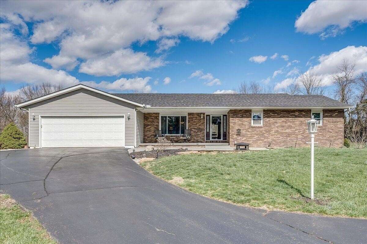 5.19 Acres of Land with Home for Sale in Lancaster, Ohio