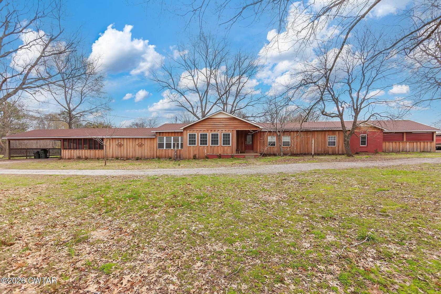 4 Acres of Land with Home for Sale in Huntingdon, Tennessee