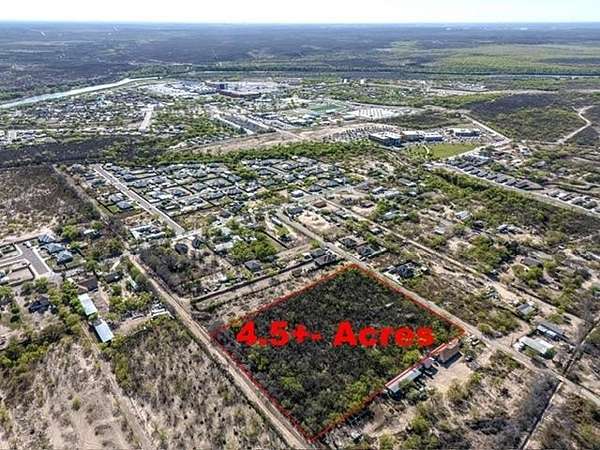 4.52 Acres of Residential Land for Sale in Eagle Pass, Texas