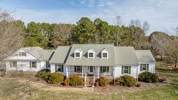 3 Acres of Land with Home for Sale in Belle Haven, Virginia