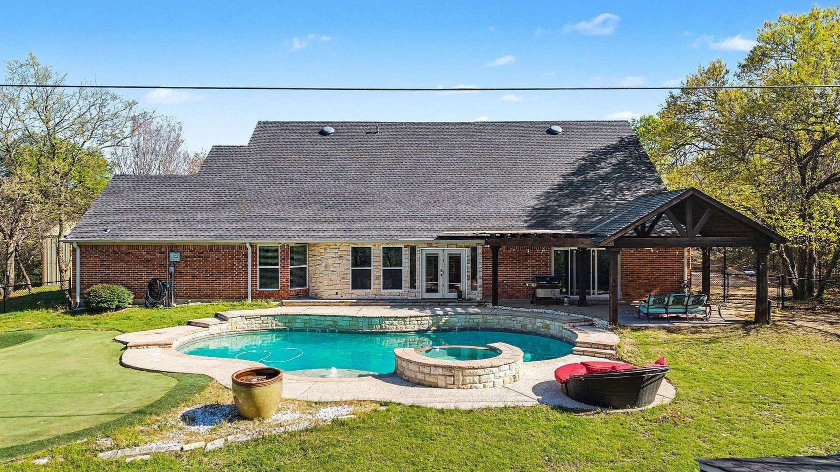 2 Acres of Land with Home for Sale in Waxahachie, Texas