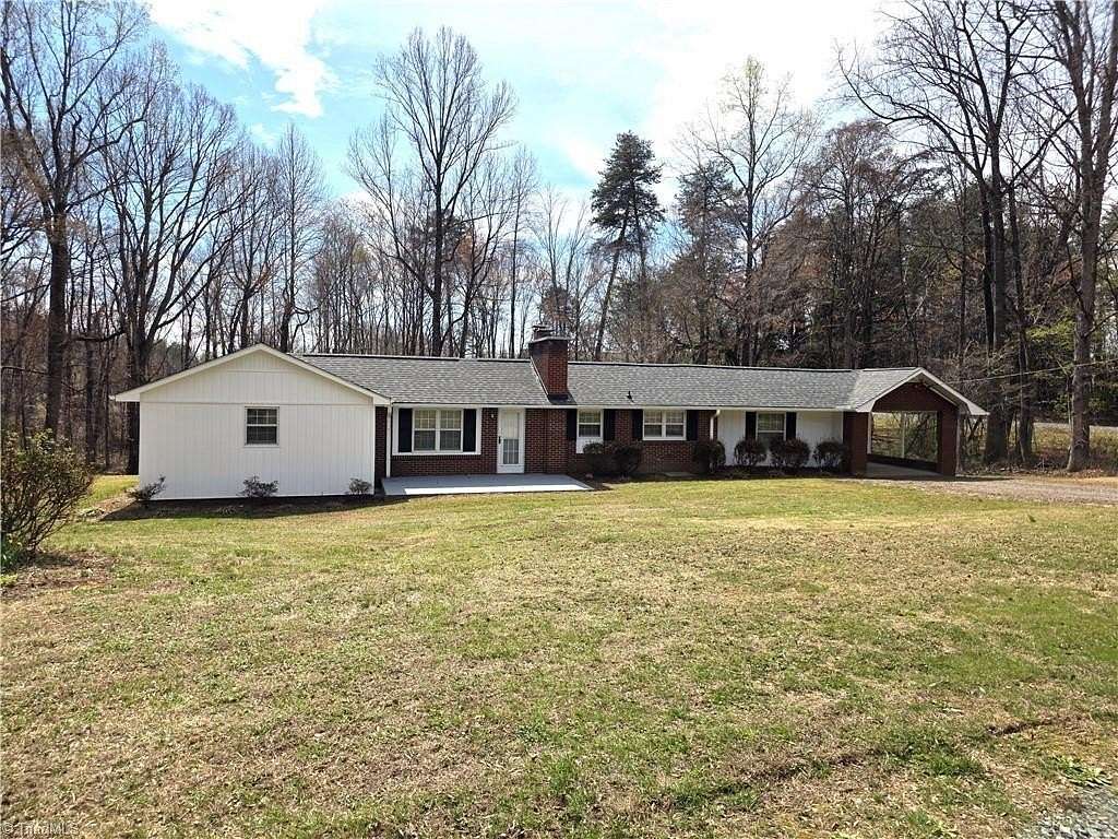 1.62 Acres of Land with Home for Sale in King, North Carolina