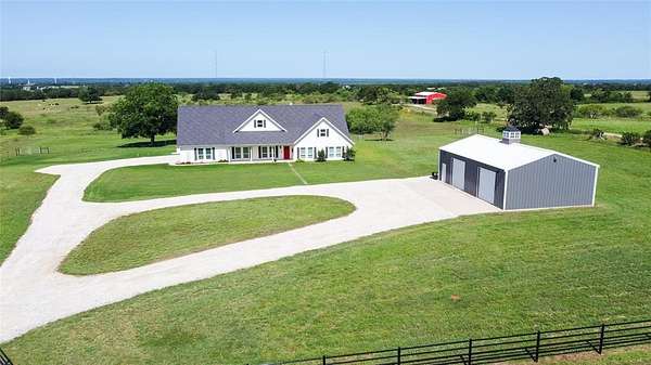 17.6 Acres of Land with Home for Sale in Alvord, Texas