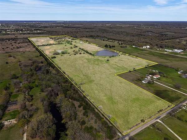 90 Acres of Land for Sale in Quinlan, Texas