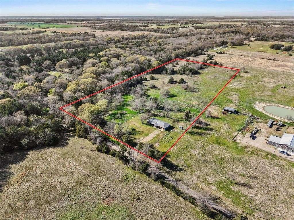 10 Acres of Land with Home for Sale in Ravenna, Texas