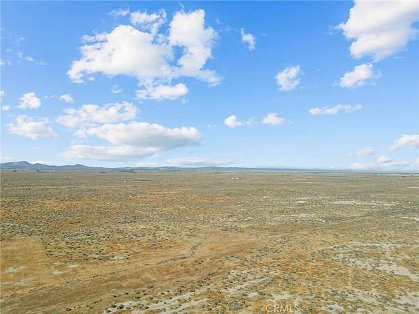 39.4 Acres of Agricultural Land for Sale in Lancaster, California