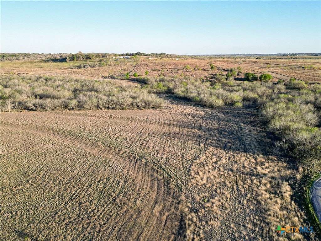 11 Acres of Land for Sale in Lockhart, Texas