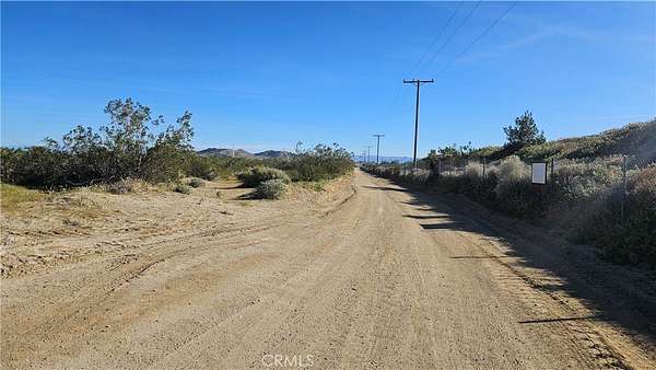 10 Acres of Residential Land for Sale in Rosamond, California