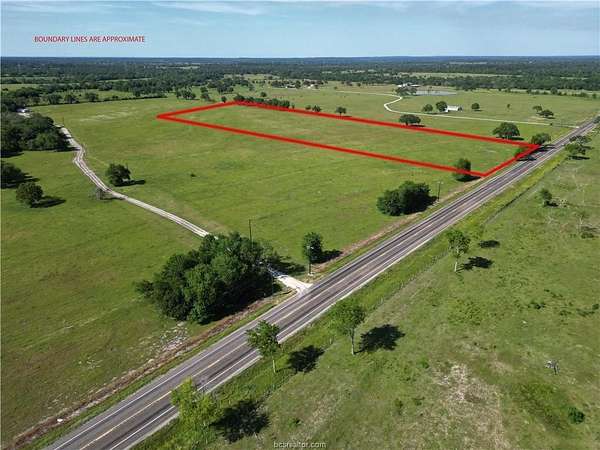 13.5 Acres of Land for Sale in Bedias, Texas