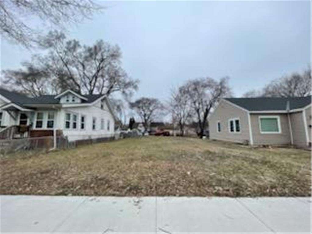 0.12 Acres of Land for Sale in Minneapolis, Minnesota