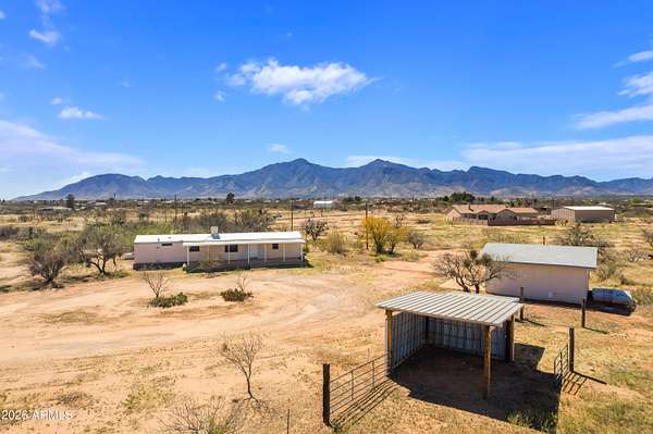 4.24 Acres of Land with Home for Sale in Sierra Vista, Arizona