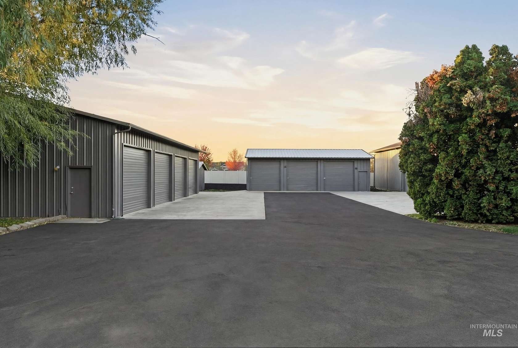 4 Acres of Land with Home for Sale in Meridian, Idaho