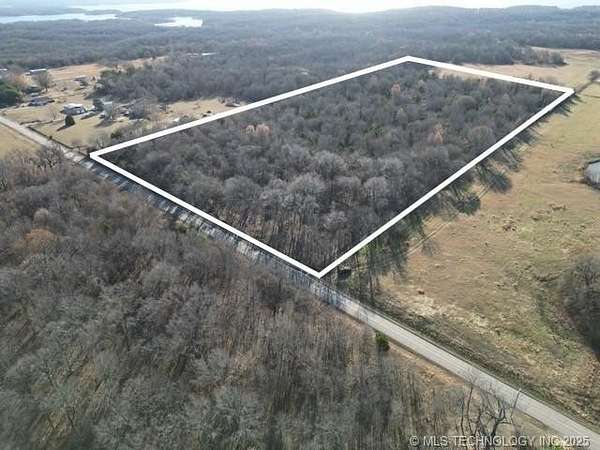 20 Acres of Recreational & Residential Land for Sale in Eufaula, Oklahoma