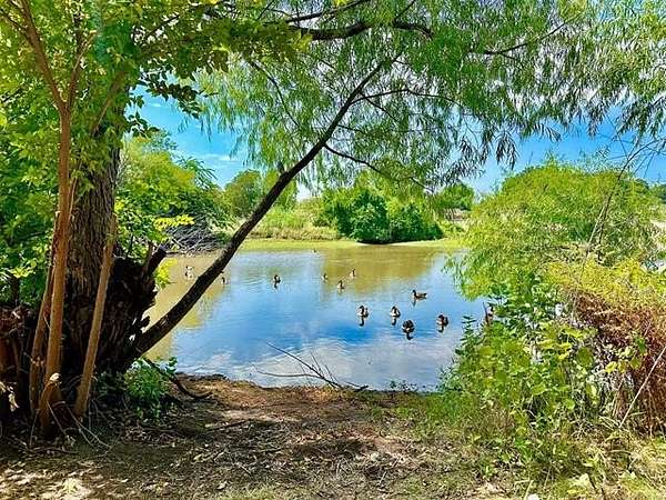 1.54 Acres of Residential Land for Sale in Ardmore, Oklahoma