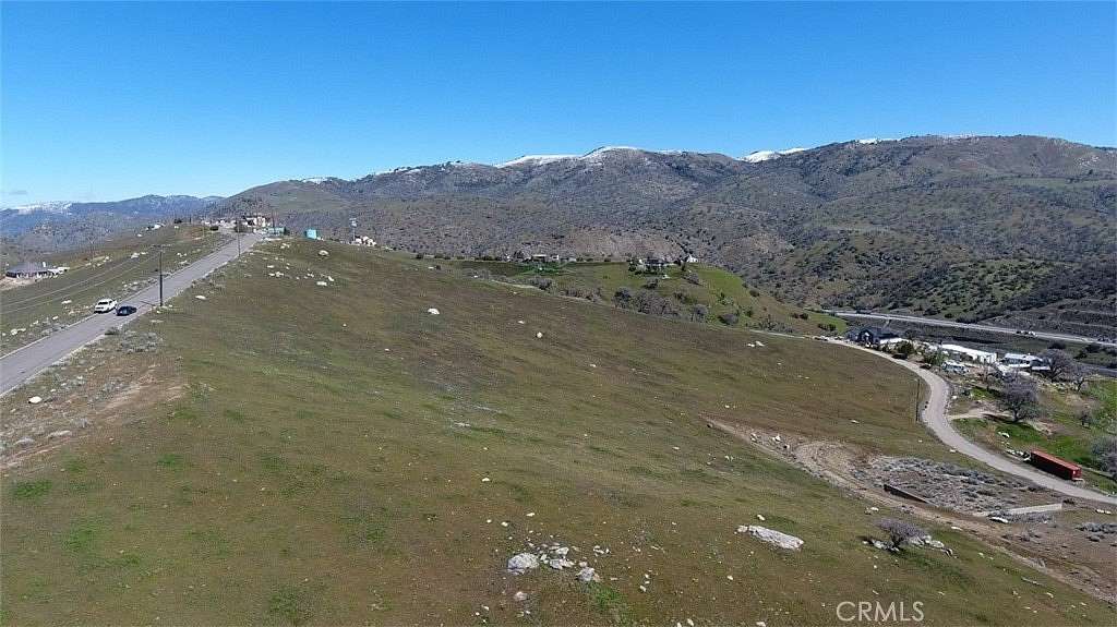 2.32 Acres of Land for Sale in Tehachapi, California