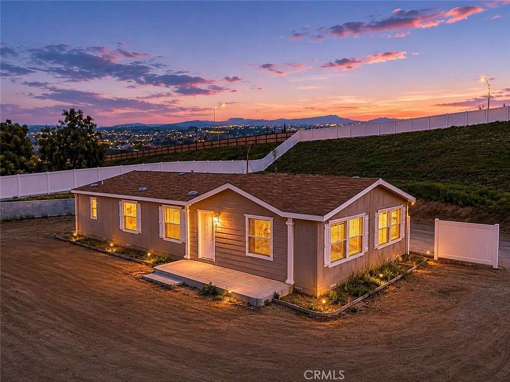 2 Acres of Land with Home for Sale in Temecula, California