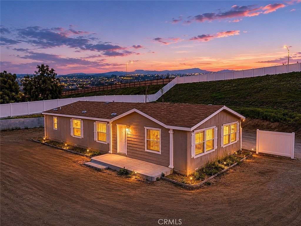 2 Acres of Land with Home for Sale in Temecula, California