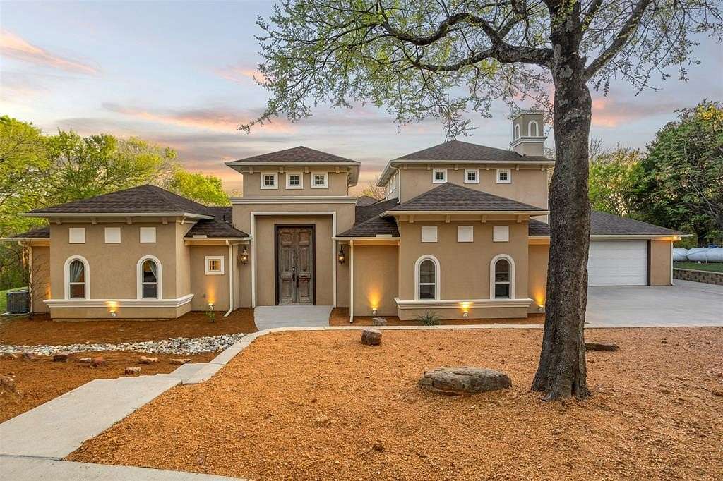 5 Acres of Land with Home for Sale in Waxahachie, Texas