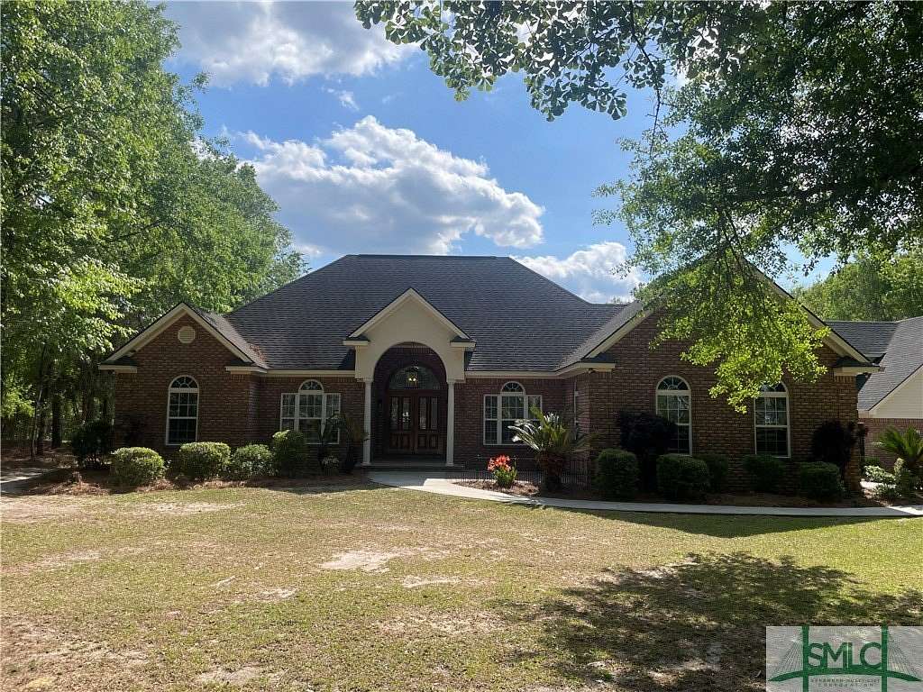 5.13 Acres of Land with Home for Sale in Ellabell, Georgia