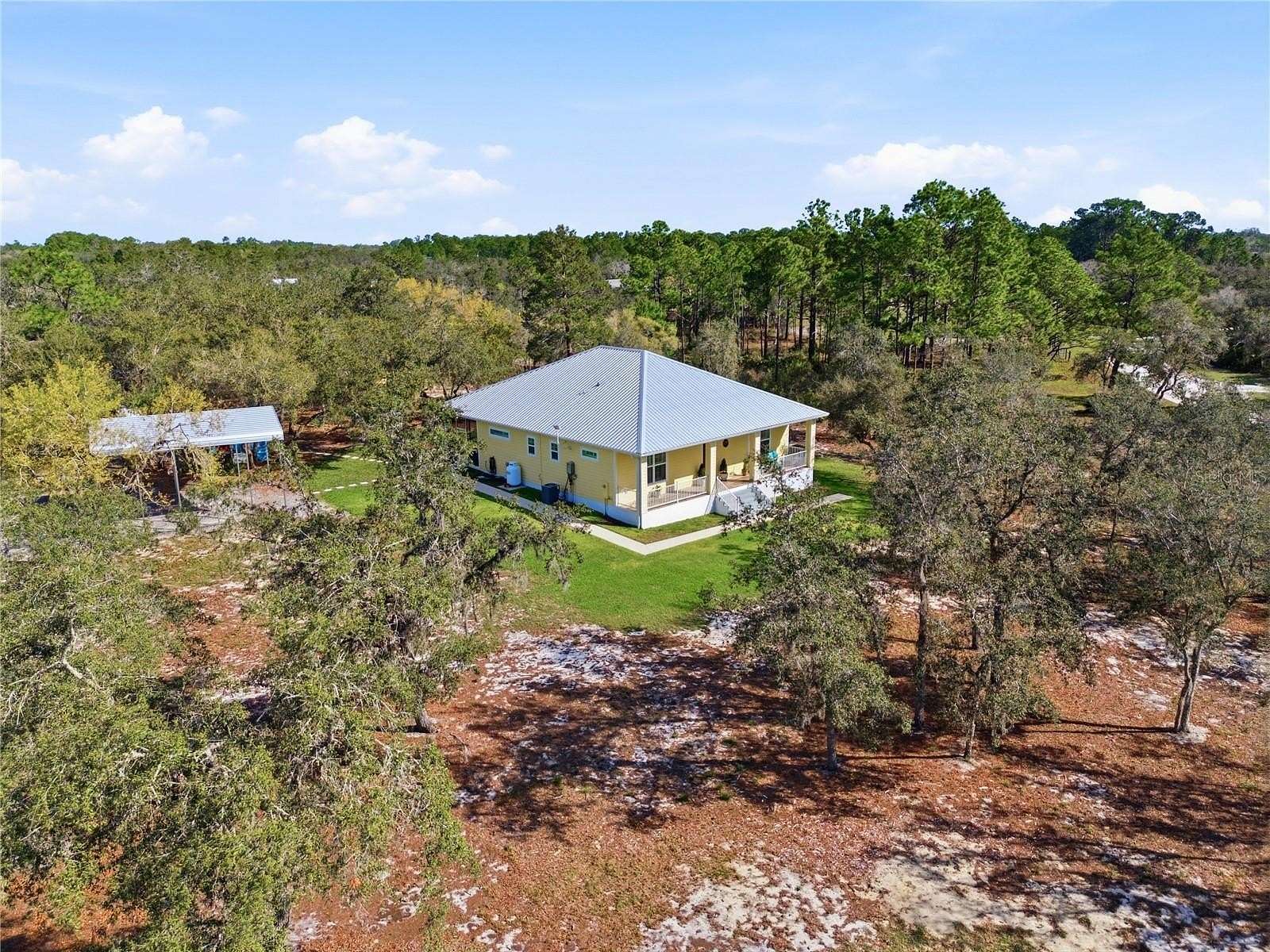 2.86 Acres of Land with Home for Sale in Frostproof, Florida