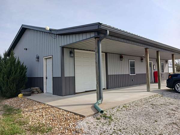 2.1 Acres of Improved Commercial Land for Sale in Clinton, Missouri