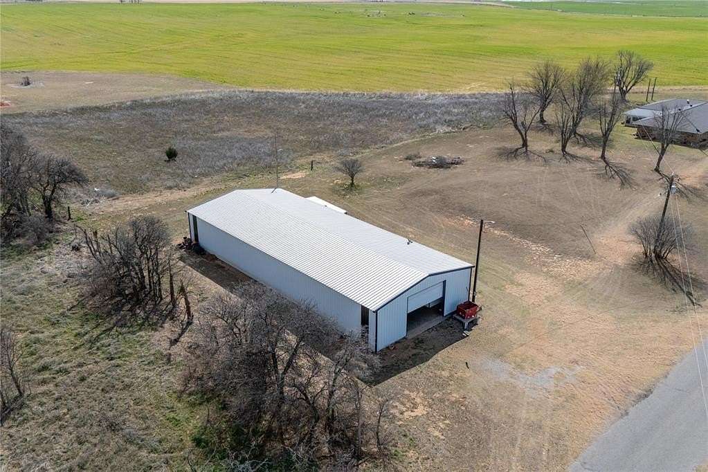 1.24 Acres of Land for Sale in Lookeba, Oklahoma