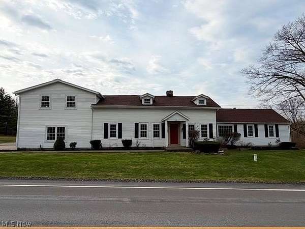 1.67 Acres of Land with Home for Sale in Chardon, Ohio