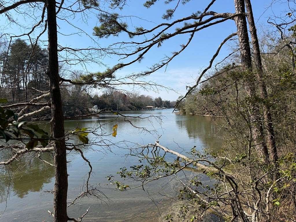34 Acres of Recreational & Residential Land for Sale in Reedville, Virginia