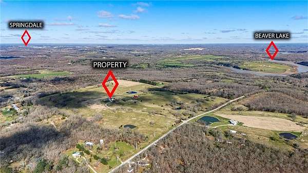 120 Acres of Land with Home for Sale in Fayetteville, Arkansas