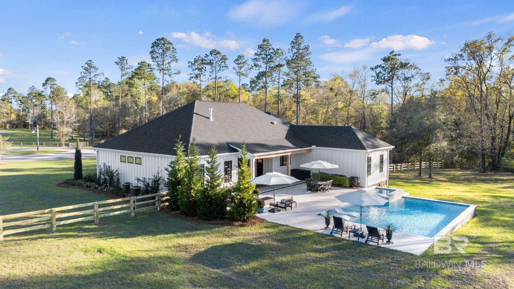 10 Acres of Land with Home for Sale in Fairhope, Alabama