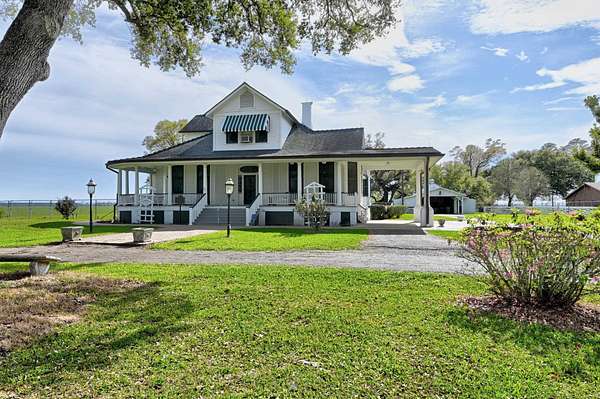 5.18 Acres of Land with Home for Sale in Napoleonville, Louisiana