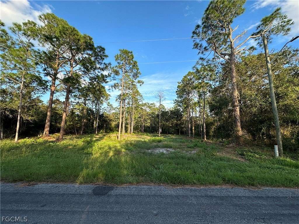 0.5 Acres of Residential Land for Sale in Lehigh Acres, Florida