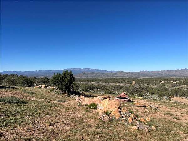 10 Acres of Recreational & Residential Land for Sale in Kingman, Arizona