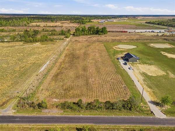 3 Acres of Residential Land for Sale in Ragley, Louisiana