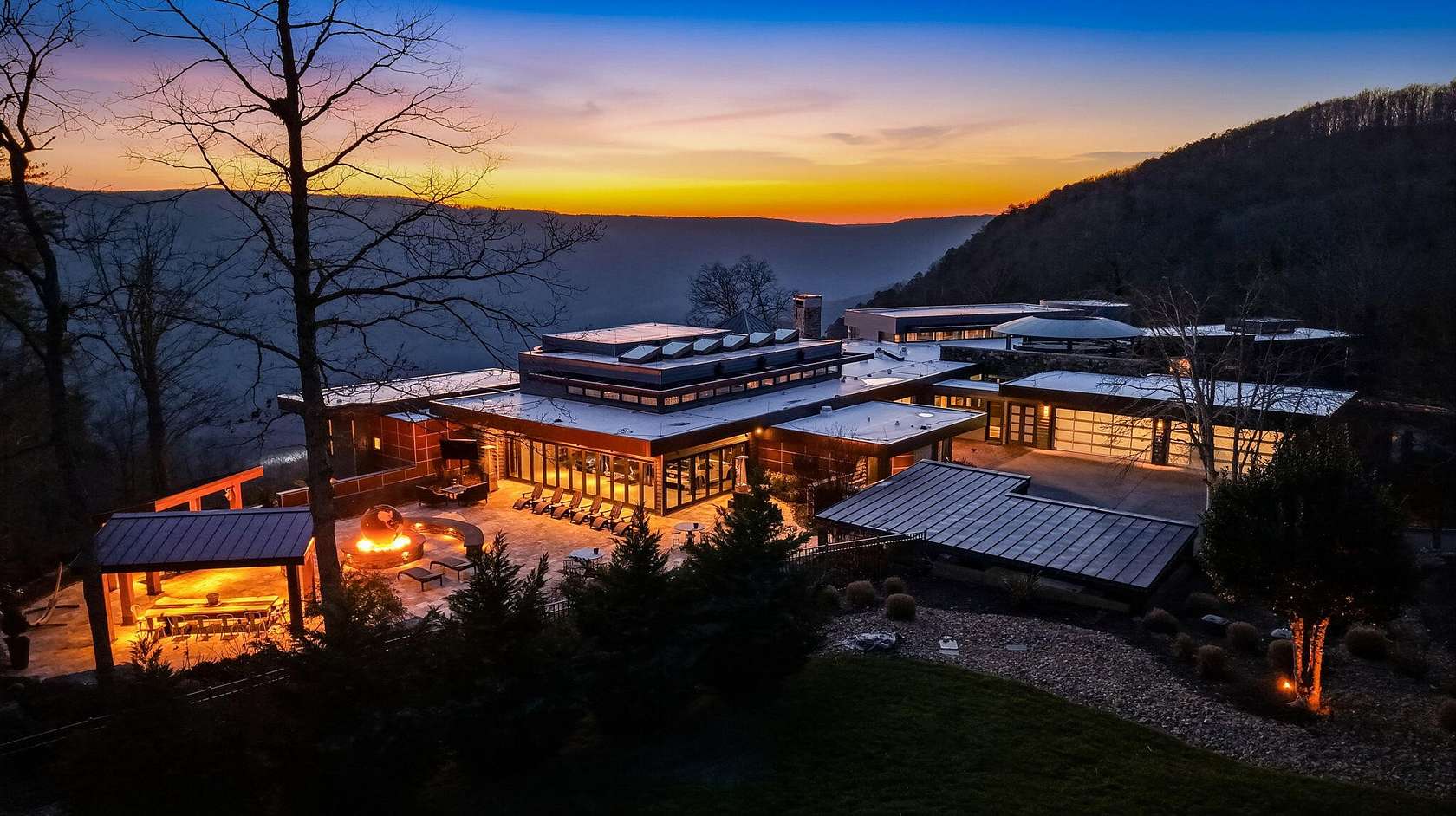 10.9 Acres of Land with Home for Sale in Chattanooga, Tennessee