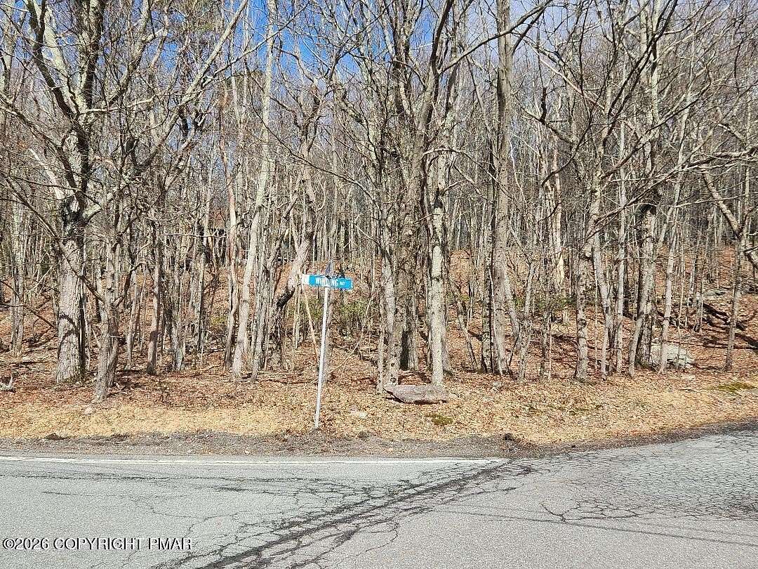 1.12 Acres of Residential Land for Sale in Albrightsville, Pennsylvania