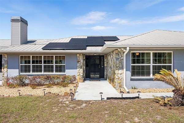 11.4 Acres of Land with Home for Sale in Morriston, Florida