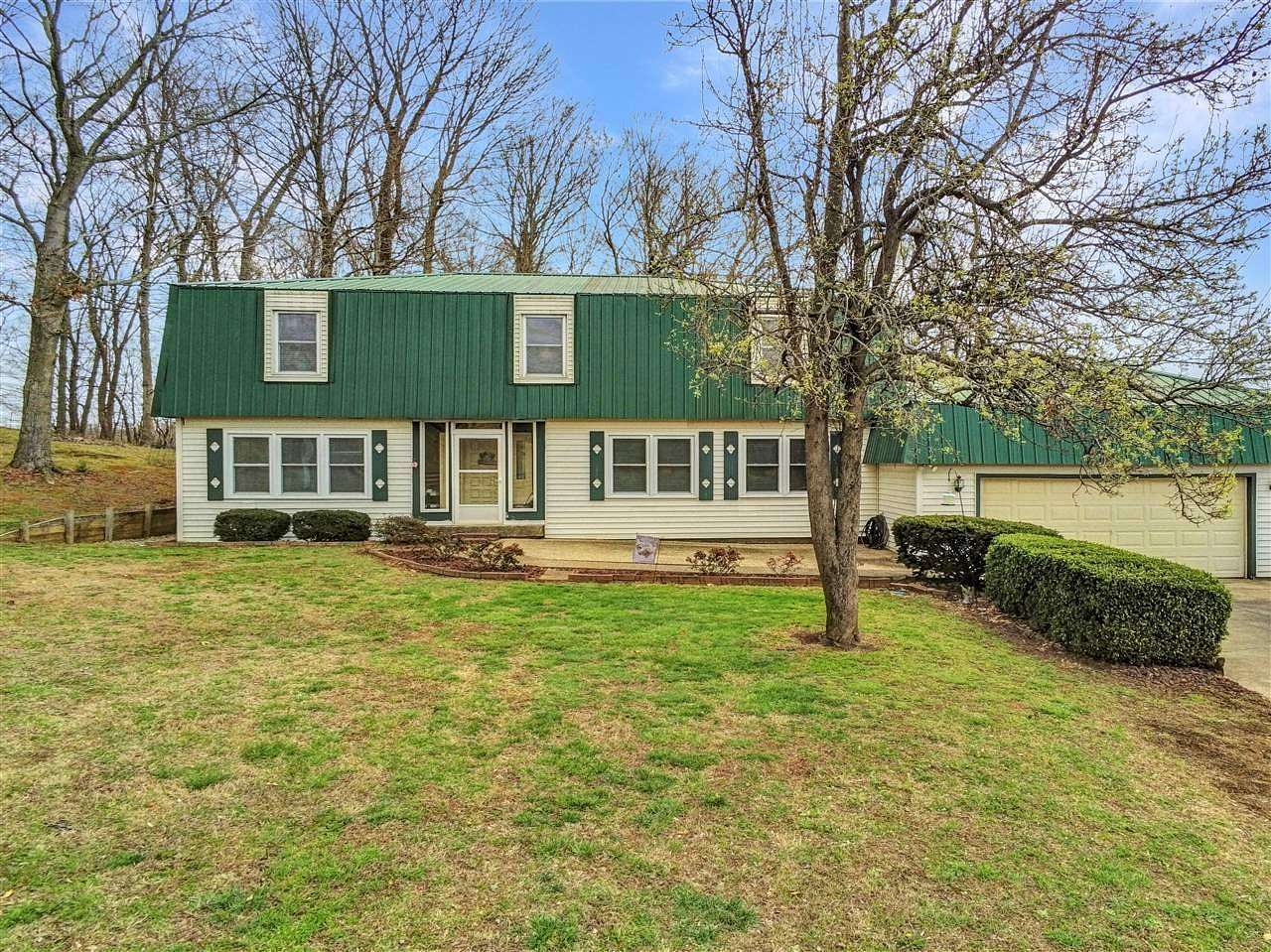 5 Acres of Land with Home for Sale in Glasgow, Kentucky