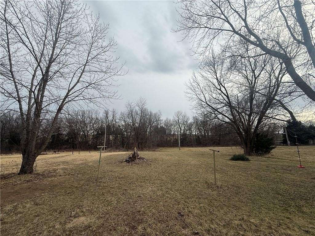 0.4 Acres of Residential Land for Sale in Altamont, Missouri