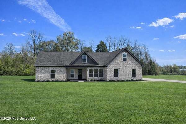 2 Acres of Land with Home for Sale in Coldwater, Mississippi