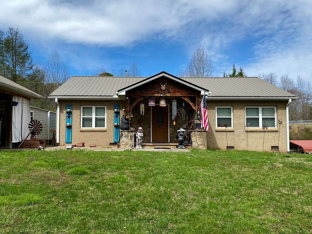 0.91 Acres of Commercial Land for Sale in Franklin, North Carolina