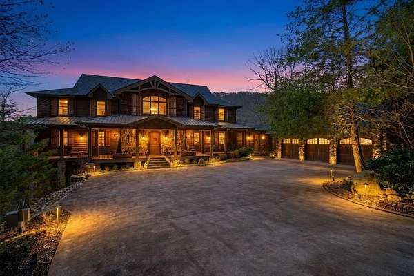 5 Acres of Land with Home for Sale in Ellijay, Georgia