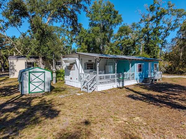2 Acres of Land with Home for Sale in Old Town, Florida