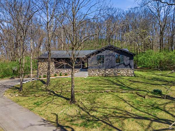 2.37 Acres of Land with Home for Sale in Nashville, Tennessee