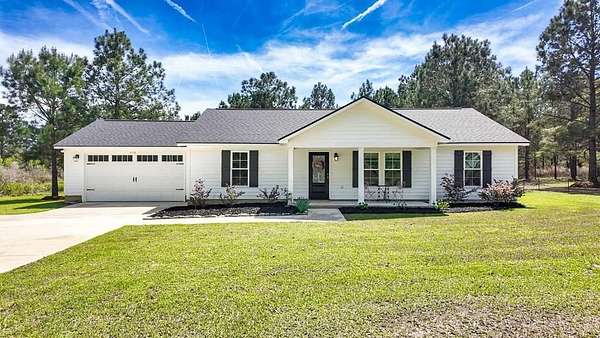 2.5 Acres of Land with Home for Sale in Ochlocknee, Georgia